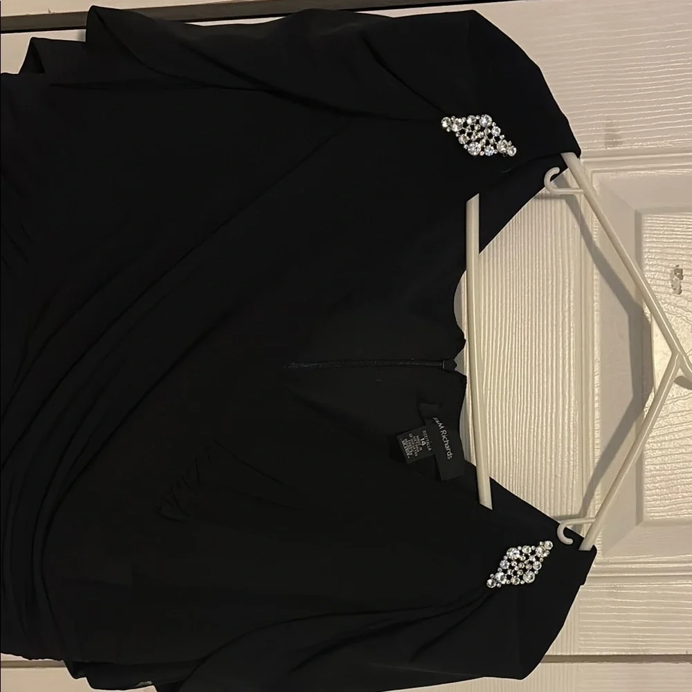 Elegant Black Evening Romper - Picture 2 of 3